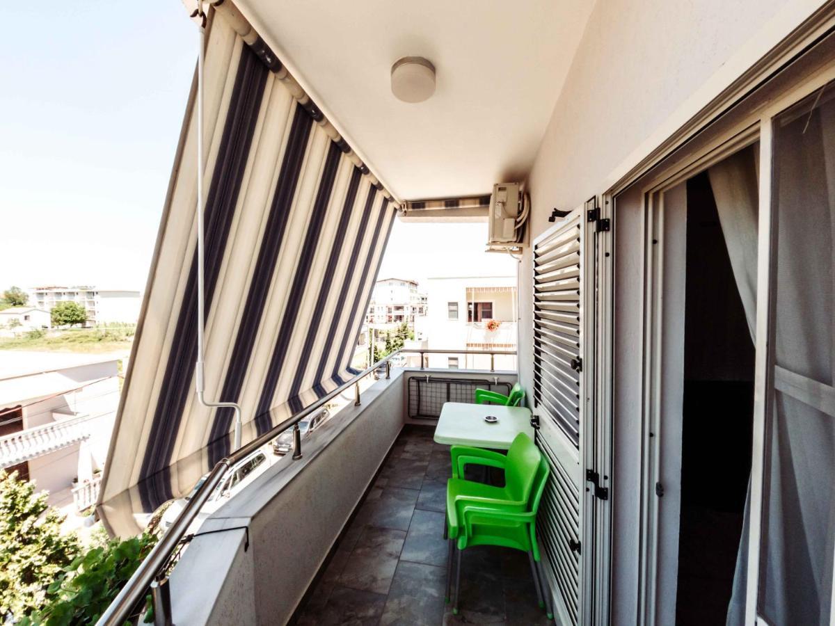 Apartments Vila Pavaci Velipoje Exterior photo